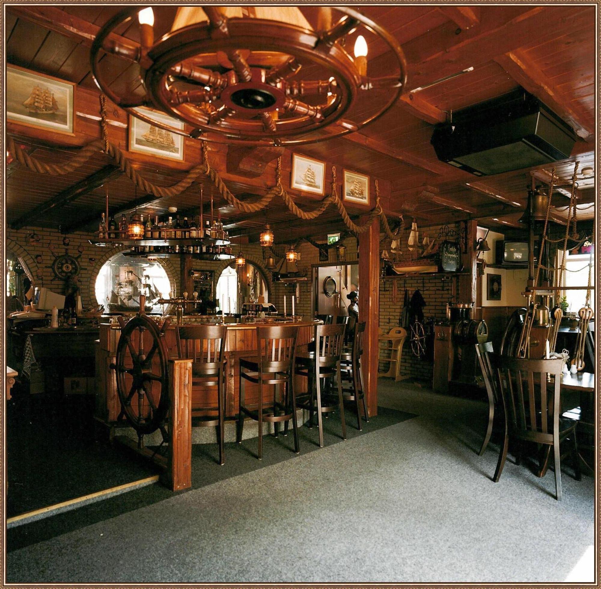 海盗餐厅酒店 弗劳温普尔德 外观 照片